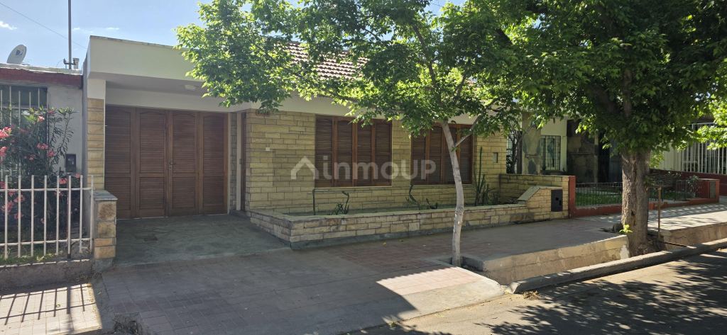 Casa en Alquiler en Godoy Cruz, Mendoza