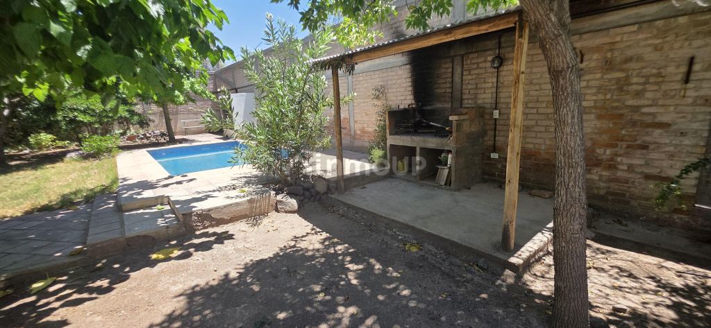 Casa en Alquiler en Capital, Mendoza