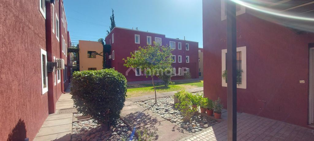 Guaymallen Juan  Diaz de Solis 766