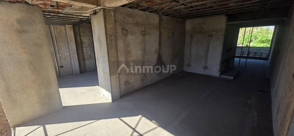 Edificio en Venta en Capital, Mendoza - USD 295.000 | Inmoup - 24