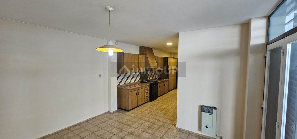 Casa en Alquiler en Godoy Cruz, Mendoza