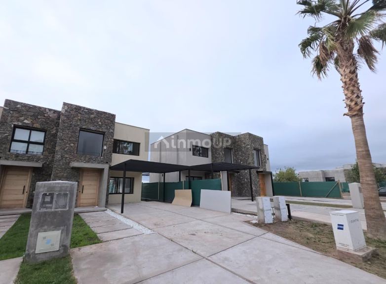 Duplex en Venta en Maipu, Mendoza