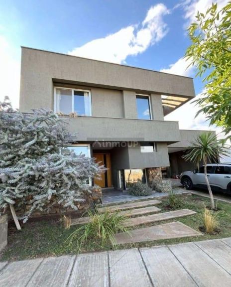 Casa en Venta en Las Heras, Mendoza