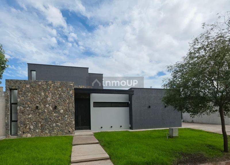 Casa en Venta en Maipu, Mendoza