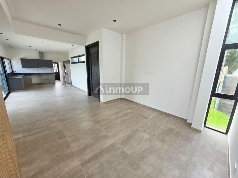 Casa en Venta en Maipu, Mendoza