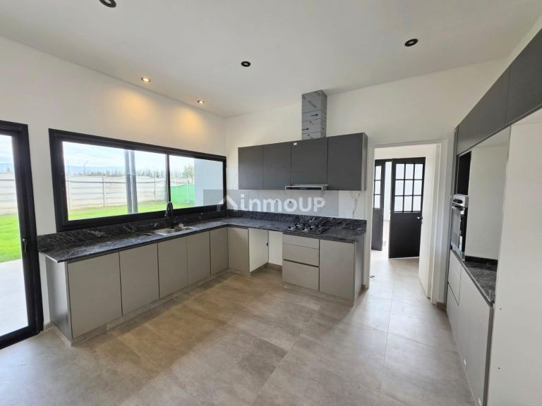 Casa en Venta en Maipu, Mendoza