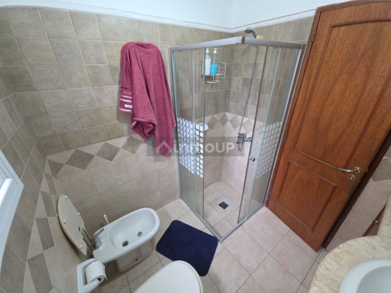 Casa en Venta en Guaymallen, Mendoza - USD 300.000 | Inmoup - 16