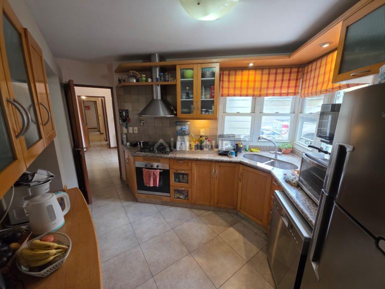 Casa en Venta en Guaymallen, Mendoza - USD 300.000 | Inmoup - 9