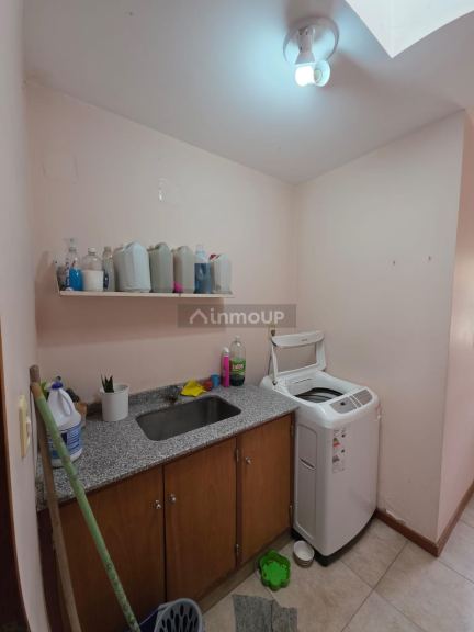 Casa en Venta en Guaymallen, Mendoza - USD 300.000 | Inmoup - 11