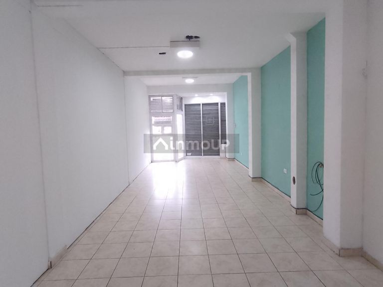 Local Comercial en Alquiler en Godoy Cruz, Mendoza - $ 800.000 | Inmoup - 6