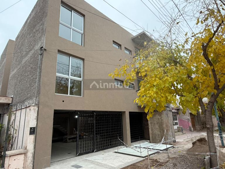 Departamento en Venta en Godoy Cruz, Mendoza