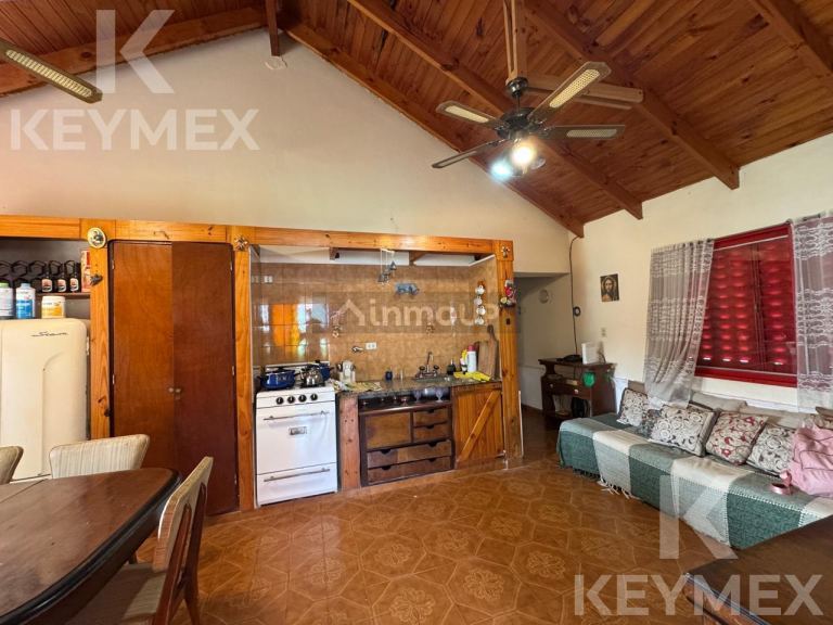 Casa en Venta en Ensenada, G.B.A. Zona Sur