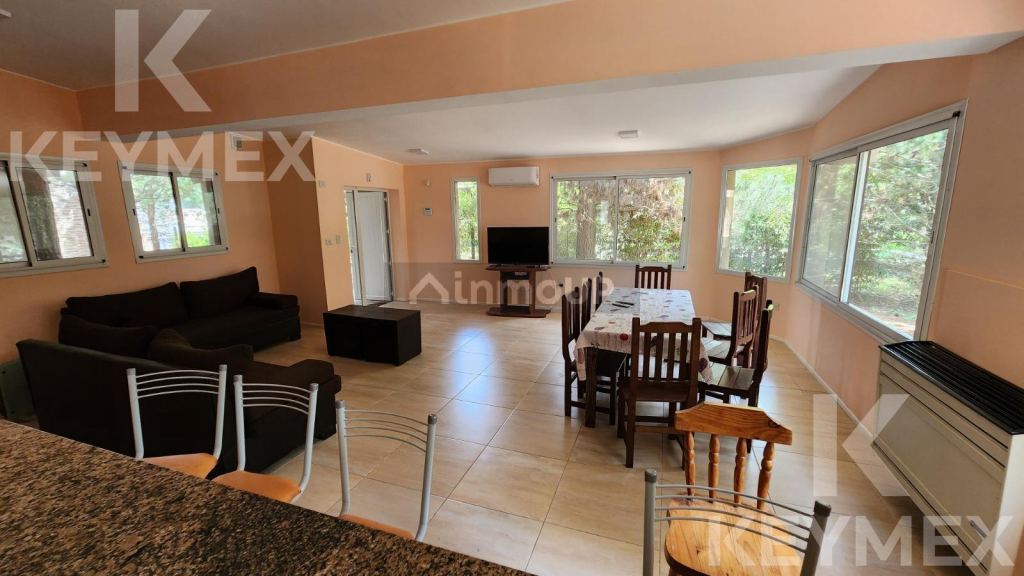 Casa en Venta en Pinamar, Buenos Aires Costa Atlantica