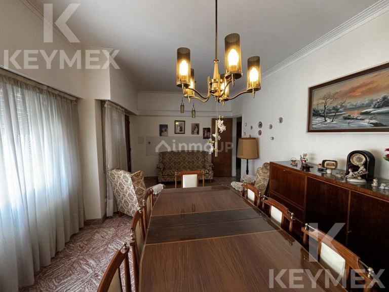 Casa en Venta en Azul, Buenos Aires Interior