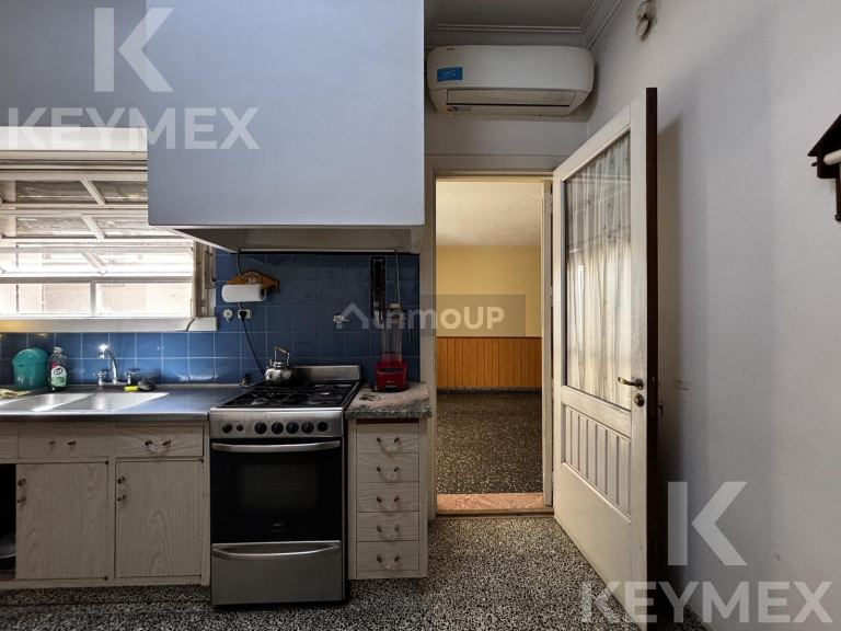 Casa en Venta en Azul, Buenos Aires Interior