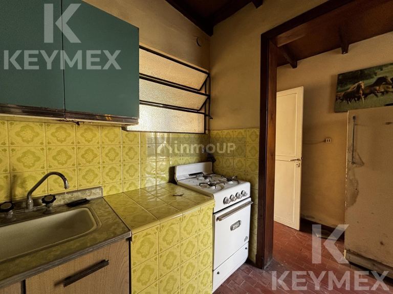 Casa en Venta en Azul, Buenos Aires Interior