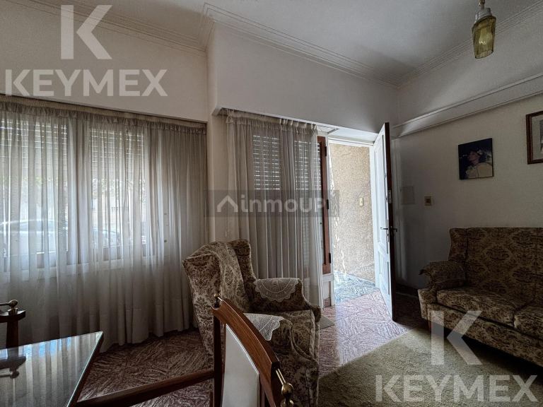 Casa en Venta en Azul, Buenos Aires Interior