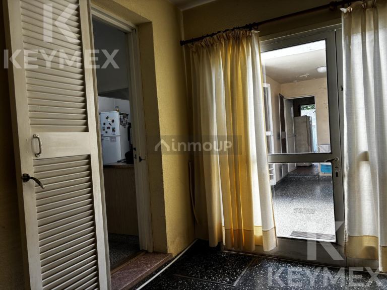 Casa en Venta en Azul, Buenos Aires Interior