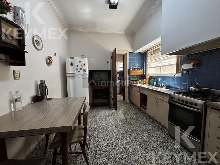 Casa en Venta en Azul, Buenos Aires Interior