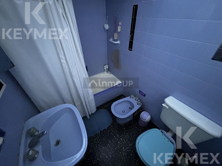 Casa en Venta en Azul, Buenos Aires Interior