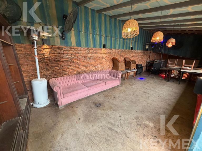 Local Comercial en Alquiler en La Plata, G.B.A. Zona Sur
