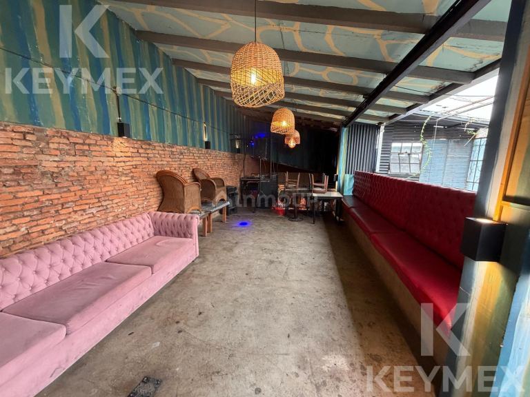 Local Comercial en Alquiler en La Plata, G.B.A. Zona Sur