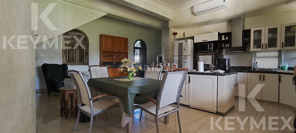 Casa en Venta en Ensenada, G.B.A. Zona Sur