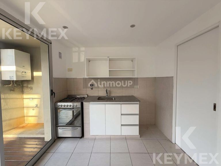 P H en Venta en La Plata, G.B.A. Zona Sur
