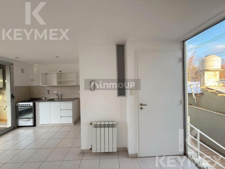 P H en Venta en La Plata, G.B.A. Zona Sur