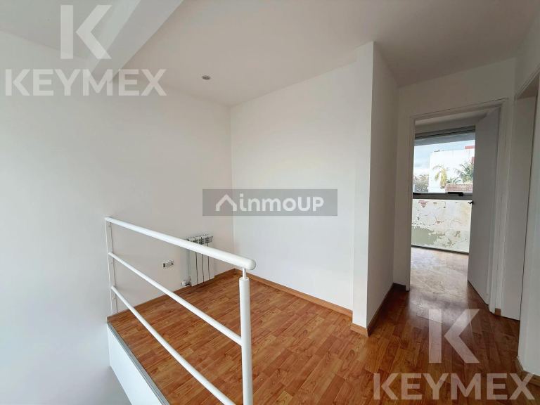 P H en Venta en La Plata, G.B.A. Zona Sur