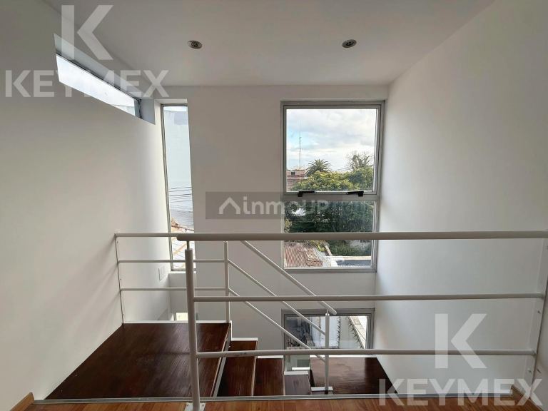 P H en Venta en La Plata, G.B.A. Zona Sur