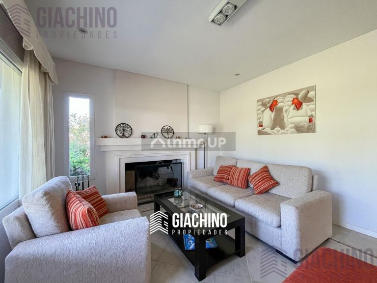 Casa en Venta en La Plata, G.B.A. Zona Sur