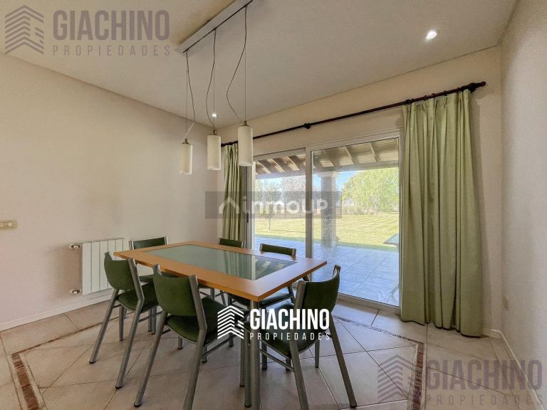 Casa en Venta en La Plata, G.B.A. Zona Sur