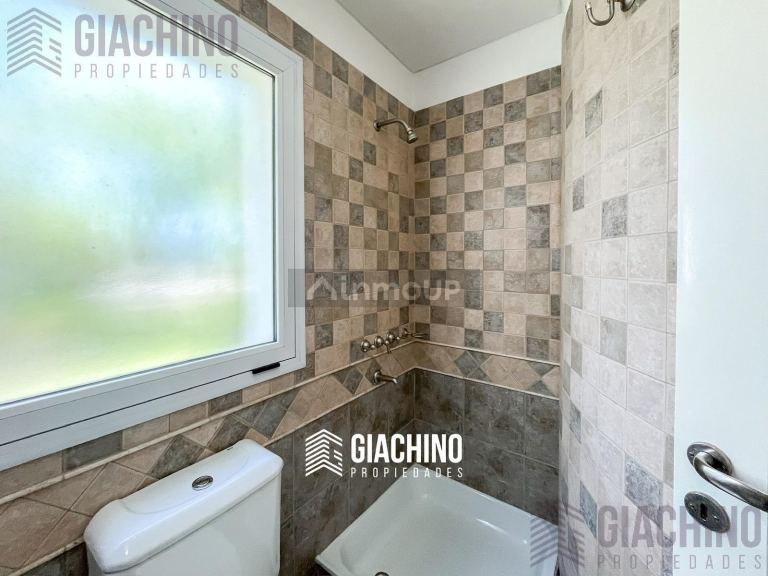 Casa en Venta en La Plata, G.B.A. Zona Sur