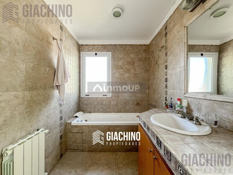 Casa en Venta en La Plata, G.B.A. Zona Sur