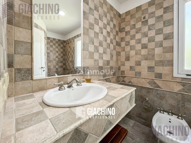 Casa en Venta en La Plata, G.B.A. Zona Sur