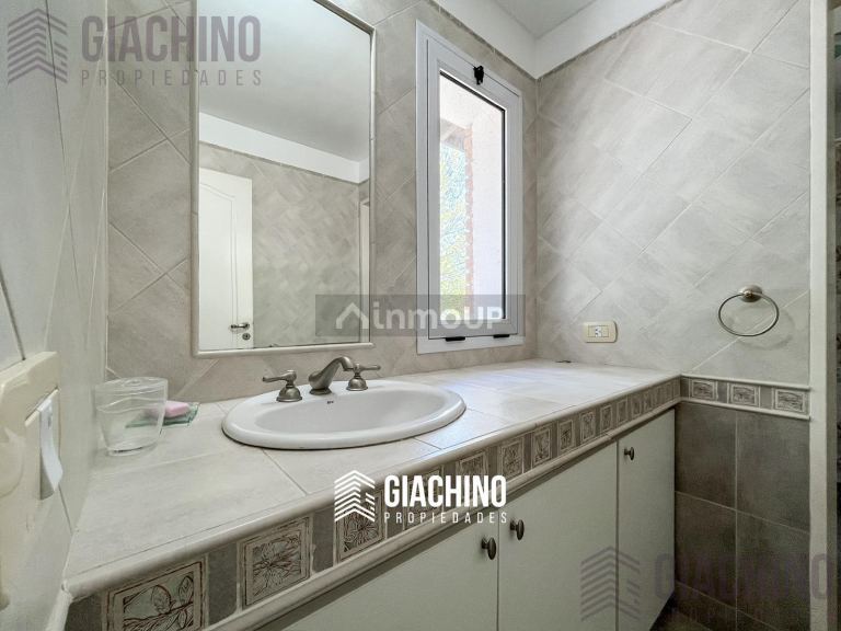 Casa en Venta en La Plata, G.B.A. Zona Sur