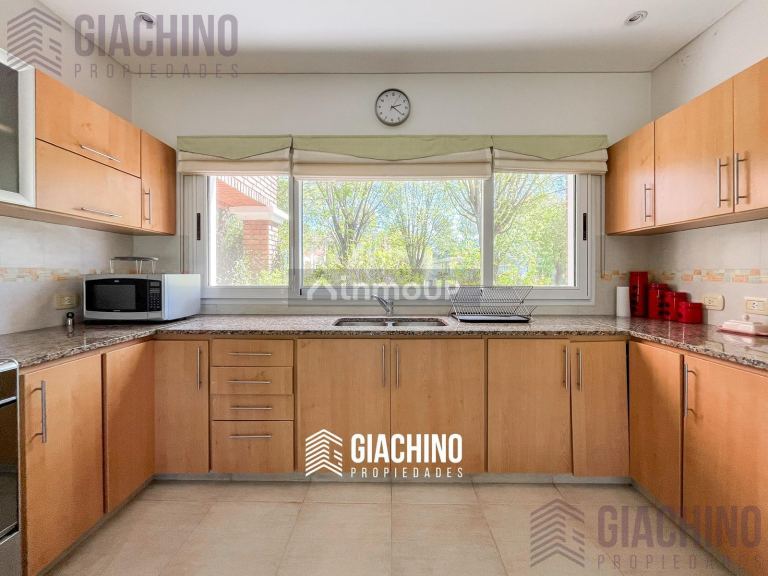 Casa en Venta en La Plata, G.B.A. Zona Sur