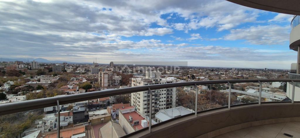 Departamento en Alquiler en Godoy Cruz, Mendoza