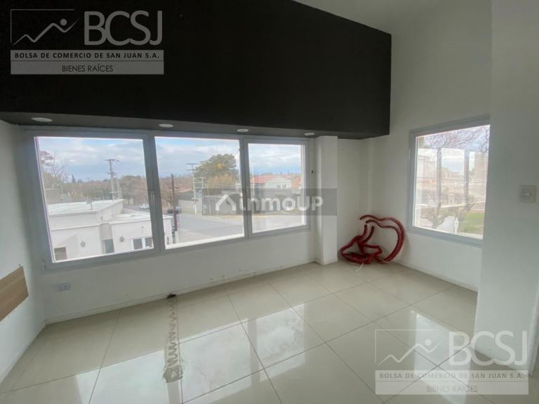 Local Comercial en Alquiler en Rivadavia, San Juan