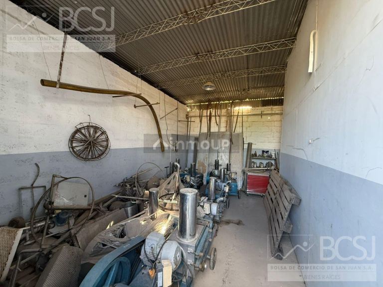 Bodega en Venta en Rivadavia, San Juan