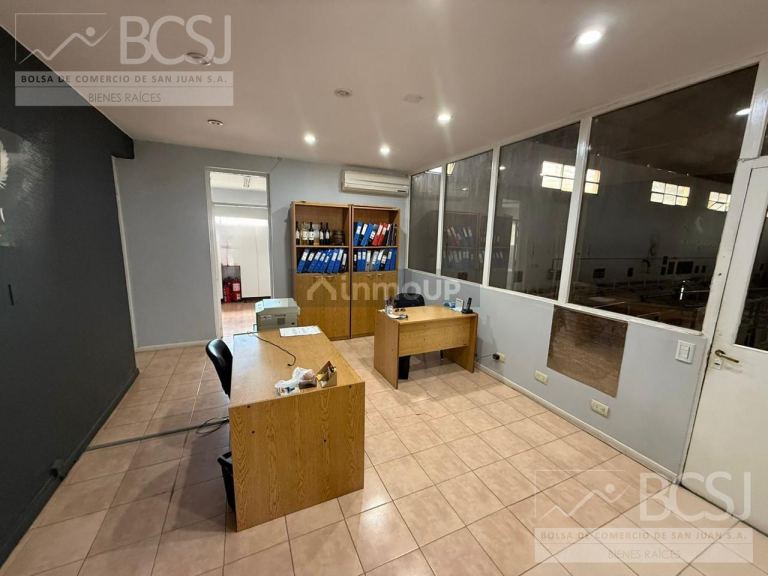 Bodega en Venta en Rivadavia, San Juan