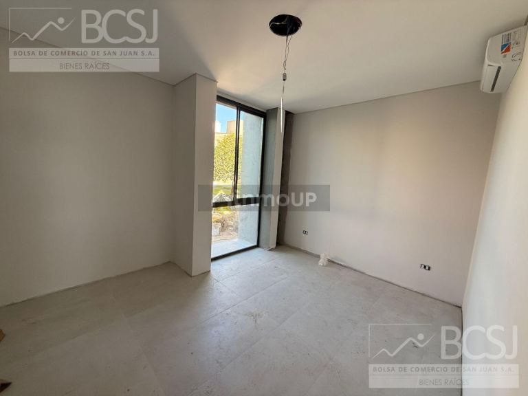 Casa en Alquiler en Rivadavia, San Juan