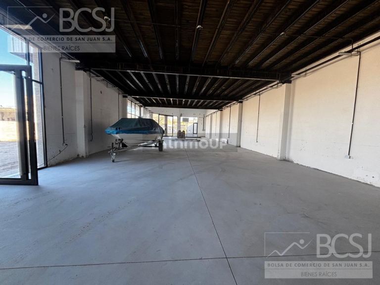 Local Comercial en Alquiler en Capital, San Juan