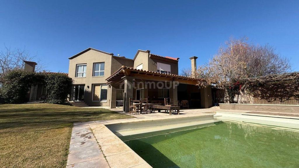 Casa en Venta en Lujan de Cuyo, Mendoza