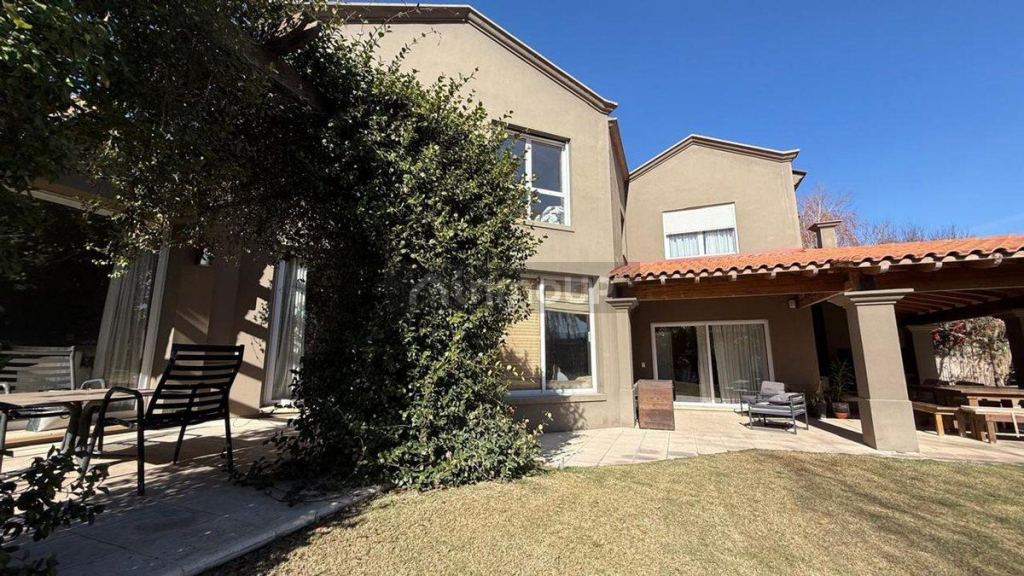Casa en Venta en Lujan de Cuyo, Mendoza