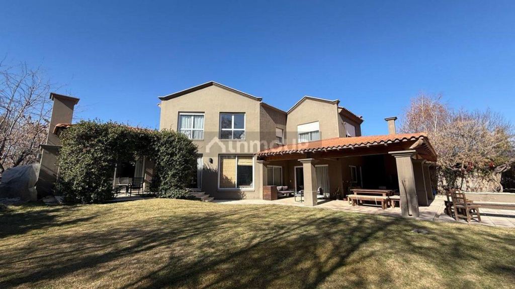 Casa en Venta en Lujan de Cuyo, Mendoza