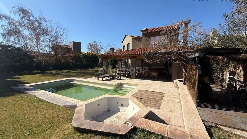 Casa en Venta en Lujan de Cuyo, Mendoza