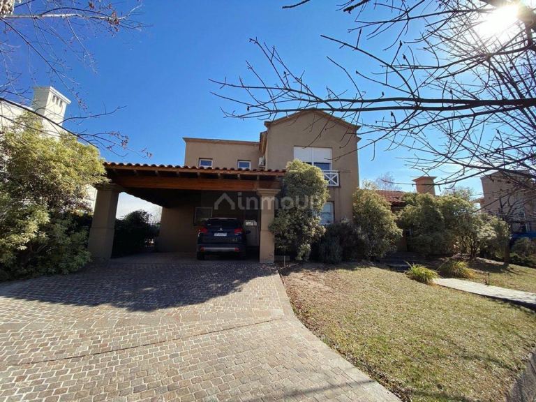 Casa en Venta en Lujan de Cuyo, Mendoza
