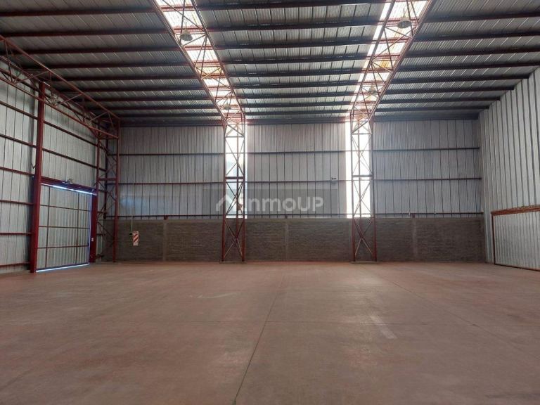 Galpon en Alquiler en Godoy Cruz, Mendoza